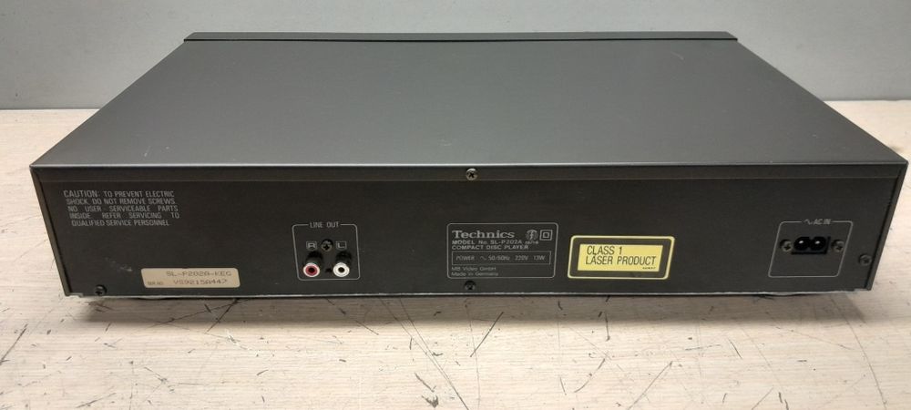Odtwarzacz CD Technics SL-P202A