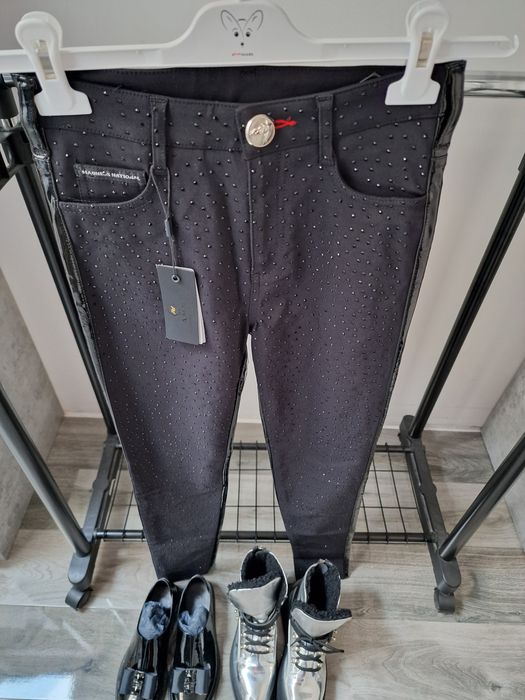 Czarne Spodnie latex Kamienie S M