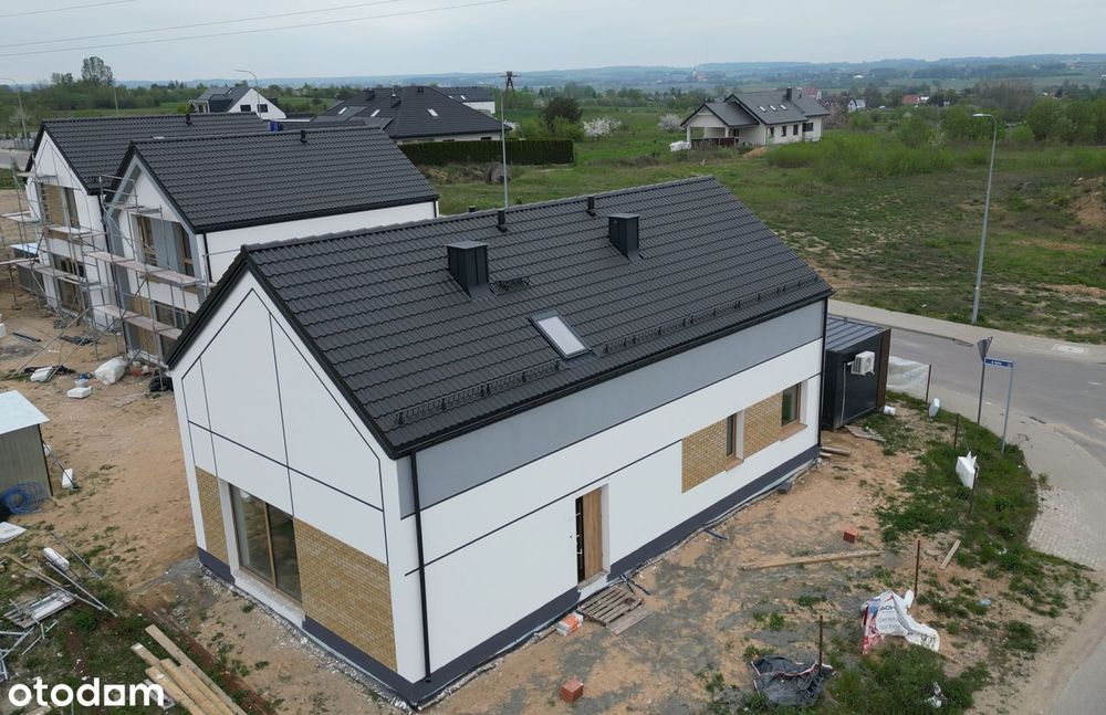 Dom parterowy plus poddasze do własnej adaptacji