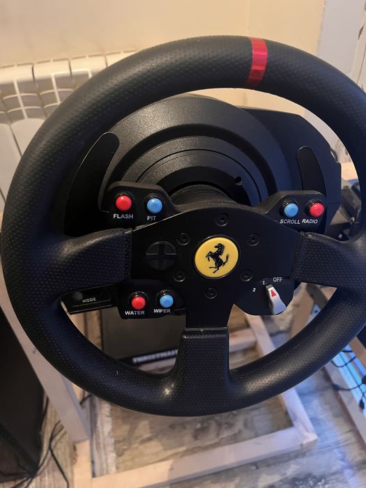 Продам руль Thrustmaster t300 ferrari +кпп +ручник