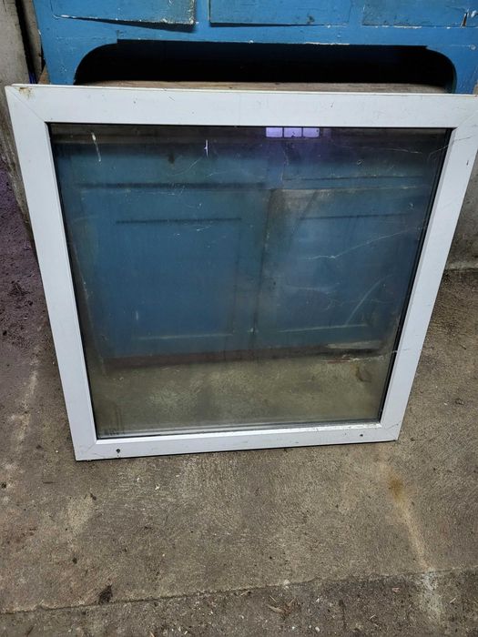 Okno witryna 1m x 1m
