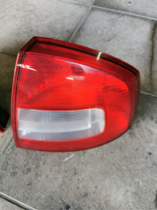 Opticas traseiras skoda octavia 2010