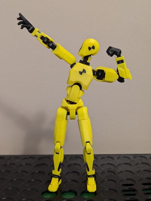 Рухомий робот 3D