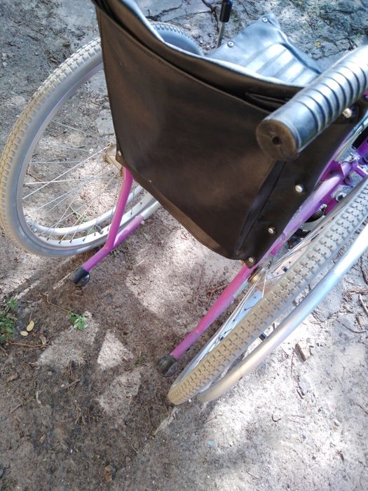 Коляска инвалидная