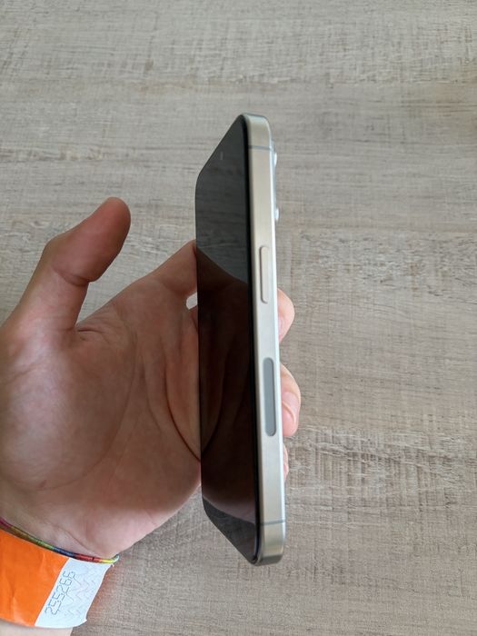 Iphone 15 pro 128 Gb