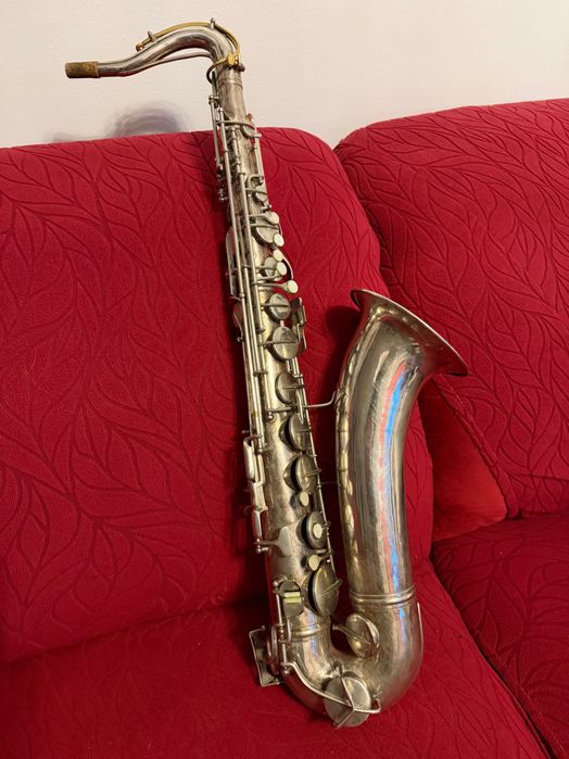 Saksofon tenorowy Conn