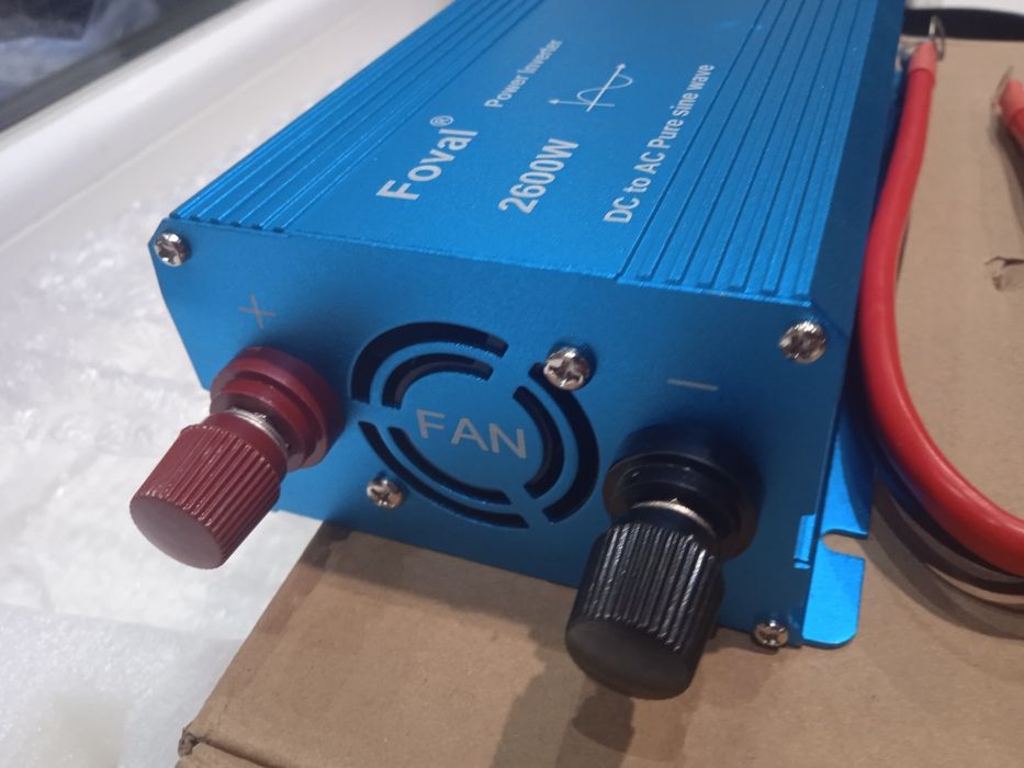 Инвертор чистый синус foval 1300W (2600W) 12V 220V