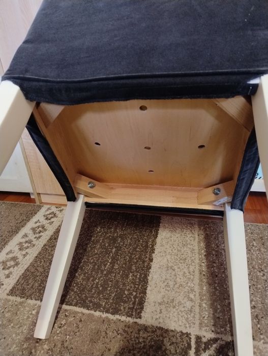 4 krzesła firmy IKEA stan idealny