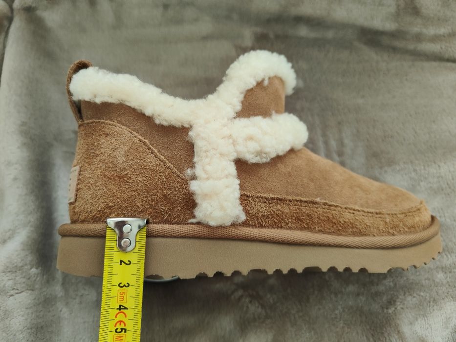 Buty damskie firmy UGG