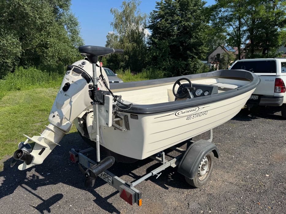 Łódź wędkarska motorowa Crescent 465 + Silnik zaburtowy Evinrude 30 km + Silnik elektryczny Motorguide Thruster 54 lbs