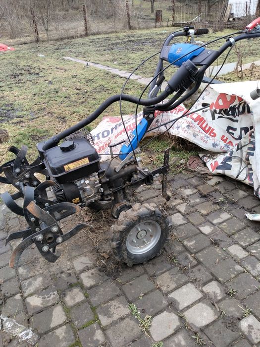 Запчасті, та техніка