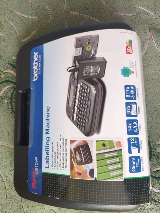 Принтер етикеток brother D210VP
