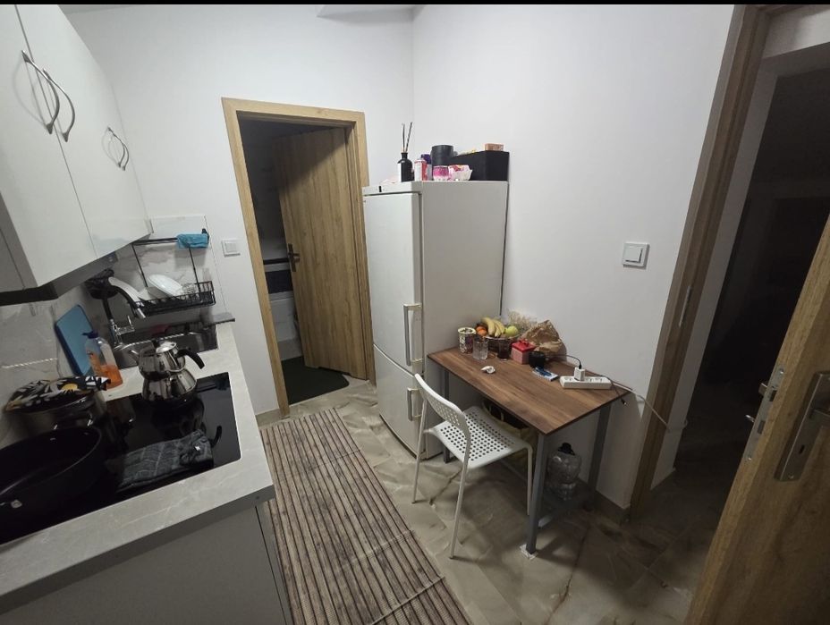 Pokój jednoosobowy, pierwszeństwo dla kobiet.