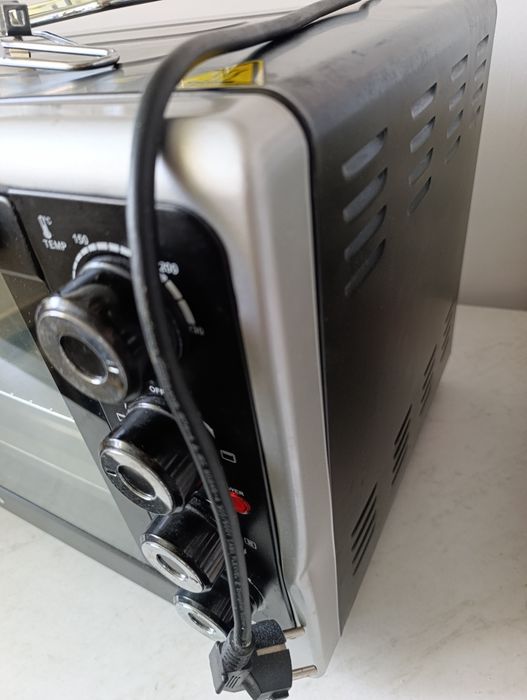 Piekarnik elektryczny Lund 2000W 48L