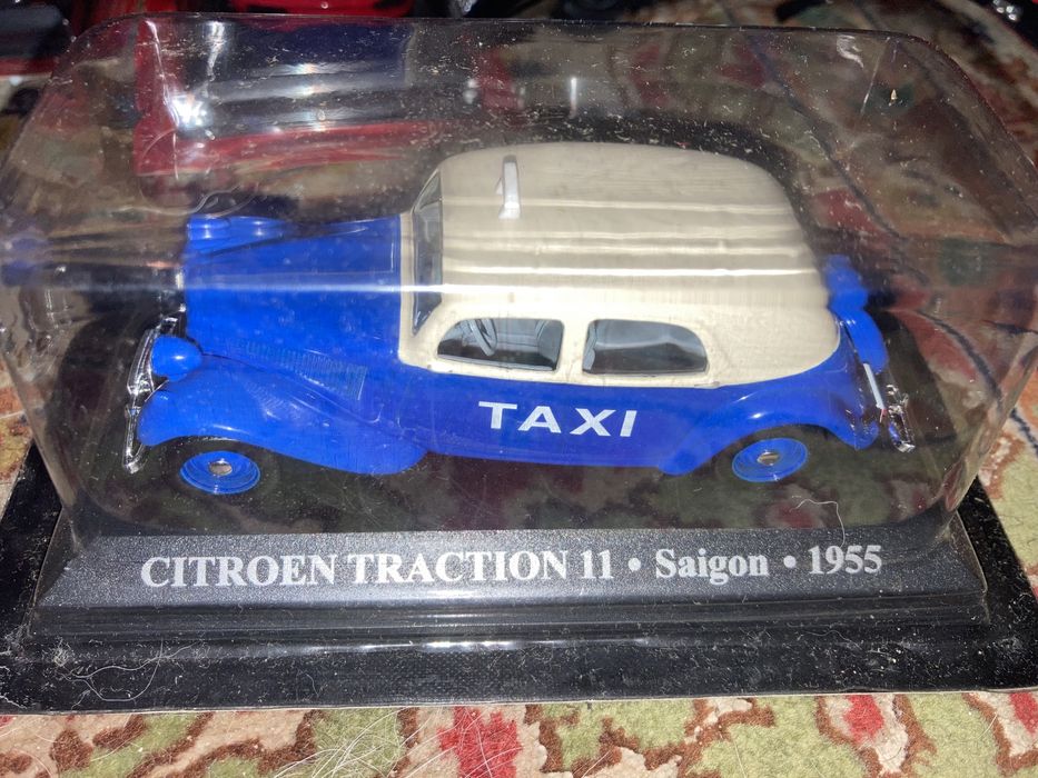 Citroen traction 11 Saigon 1955 1:43