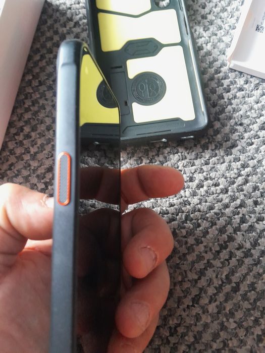 Samsung xcover pro