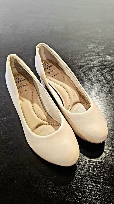 Sapatos ½ salto beije Seaside