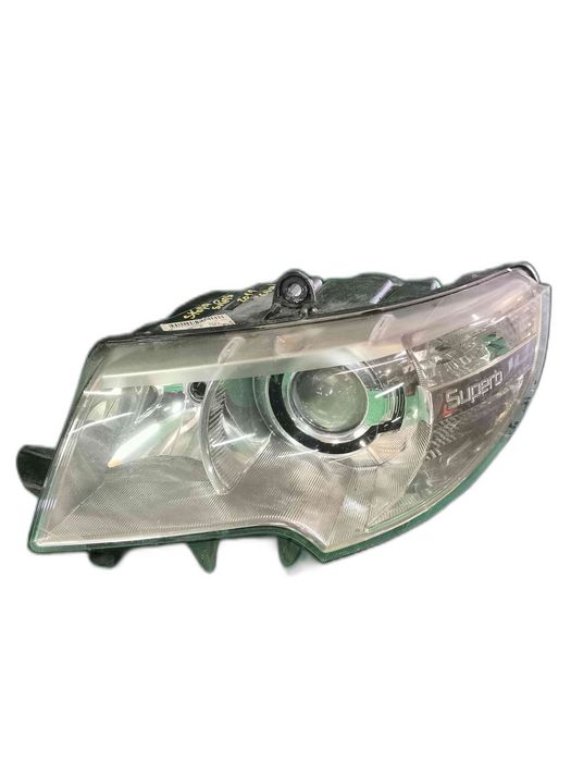 Ótica / Farol Esquerdo SKODA SUPERB II 3T1941015B (OEM) | 1ZS24704709 (OEM)