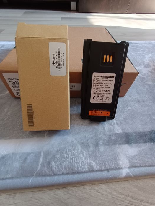 Nowa Hytera PD785 UHF/DMR dwie baterie