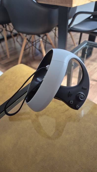 Sprzedam pad do vr PS5