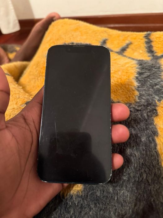 Iphone 13 mini azul escuro