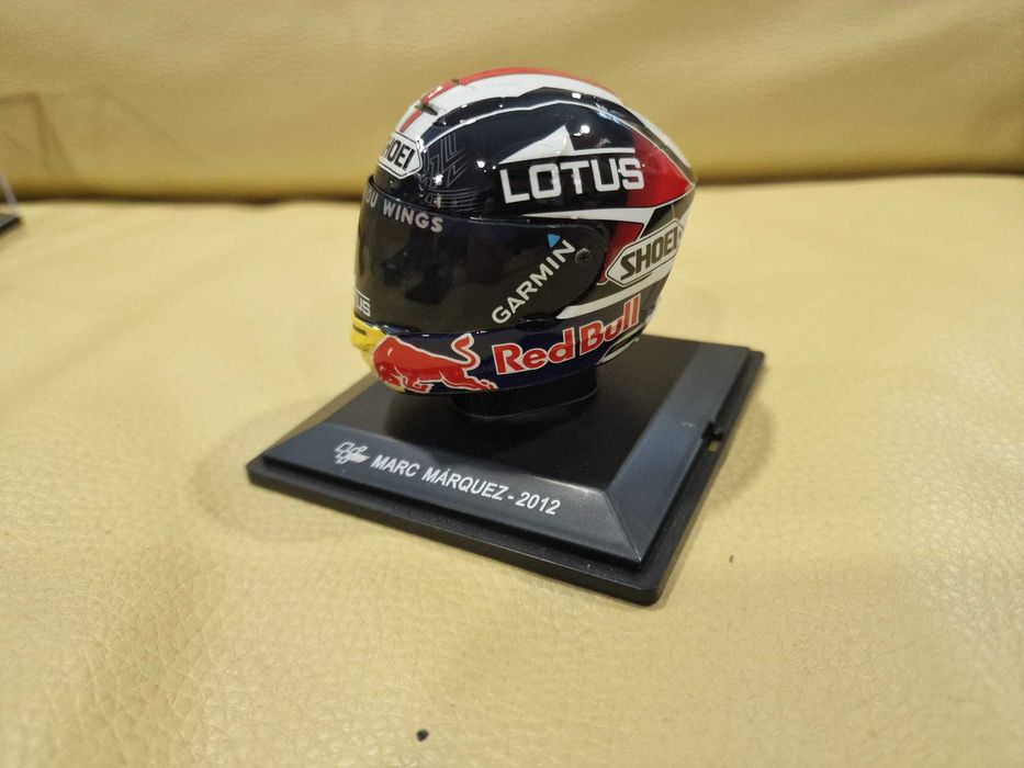 Capacete escala 1 /5