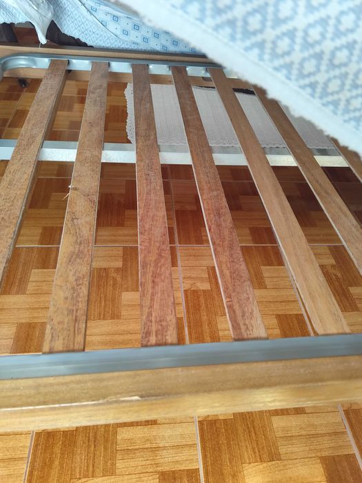 Cama de solteiro 2x