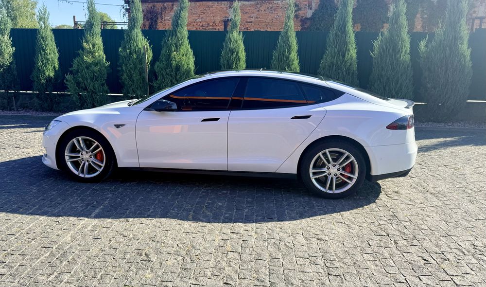 Продам Tesla Model S P85D (2014) 700 к.с., Dual Motor