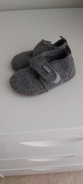 Kapcie dziecięce Living Kitzbühel r. 23
