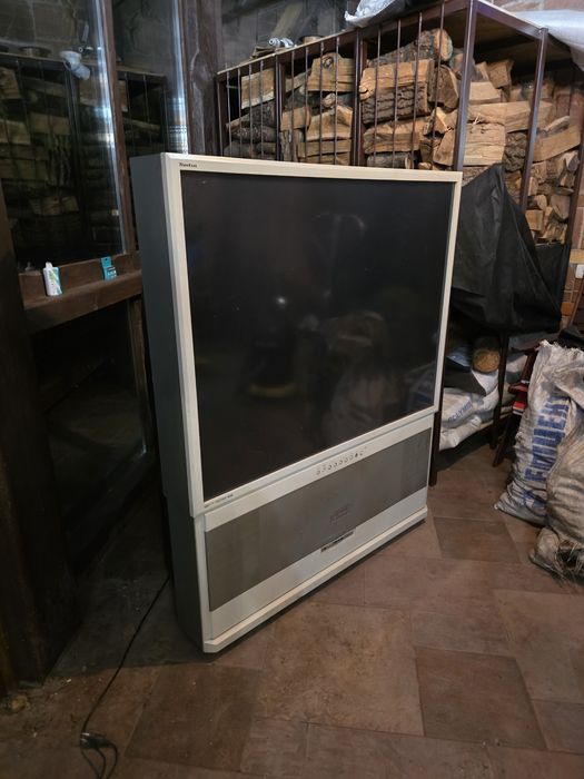 Проекційний телевізор Samsung   на запчастини