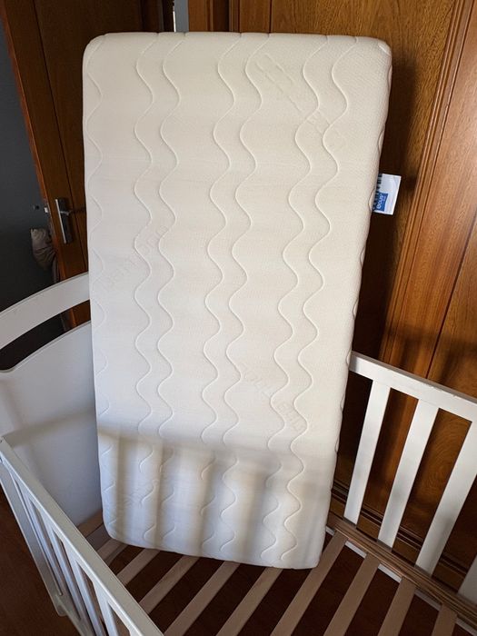 Berço e comoda/trocador Micuna