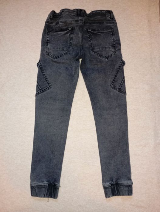 Джинси на підлітка 9-10 років, зріст 140 см