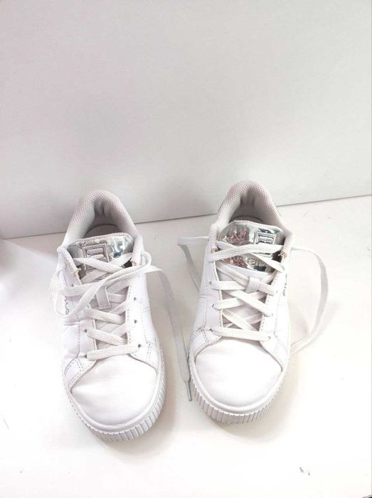 Tenis brancos da Fila