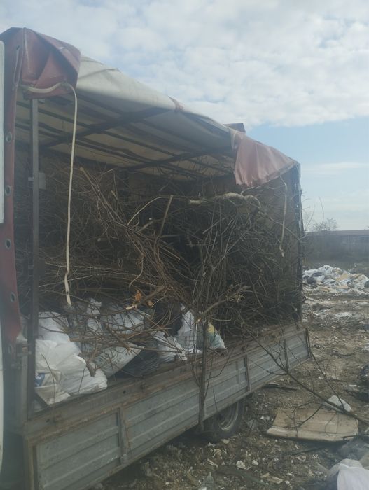 Вывоз старой мебели, веток и строймусора – быстро и недорого!