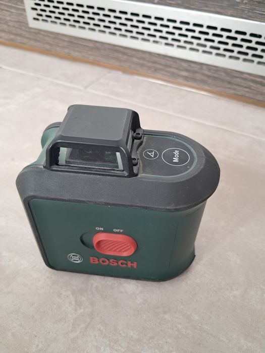 Laser bosch 360.