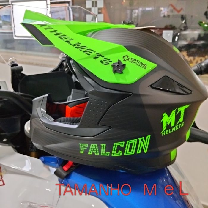 Capacetes off-road NOVOS