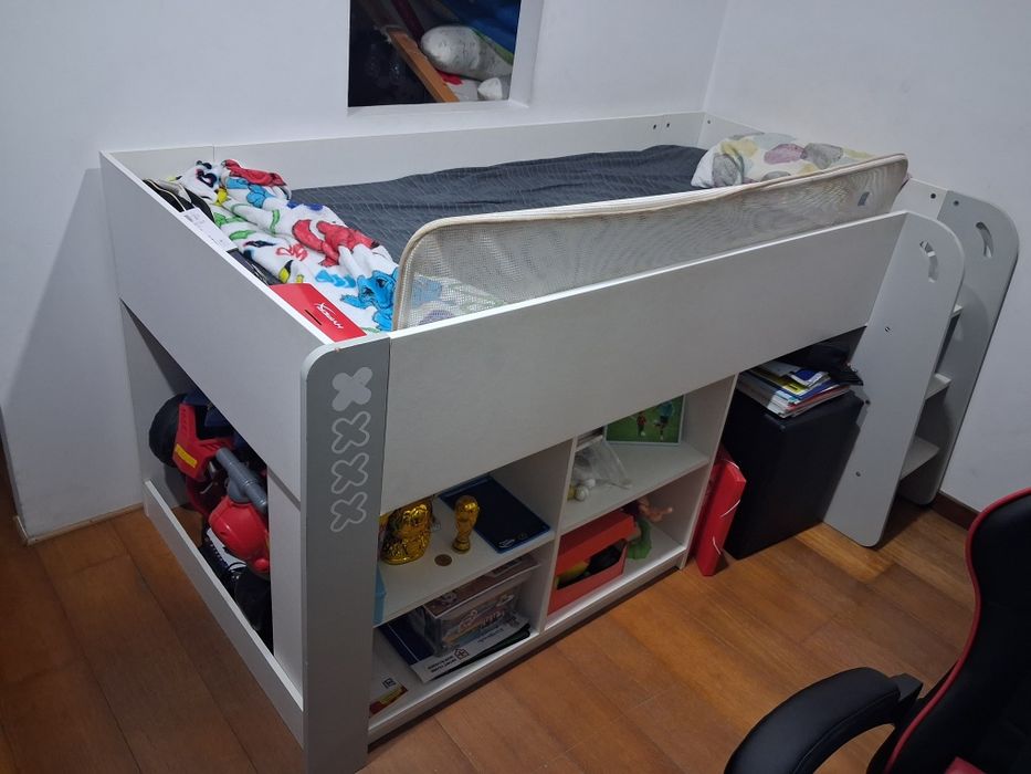 Cama solteiro com colchão