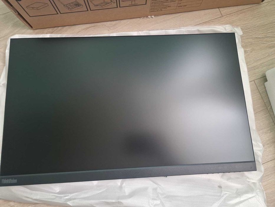 Монітор 23.8" Lenovo ThinkVision E24-28