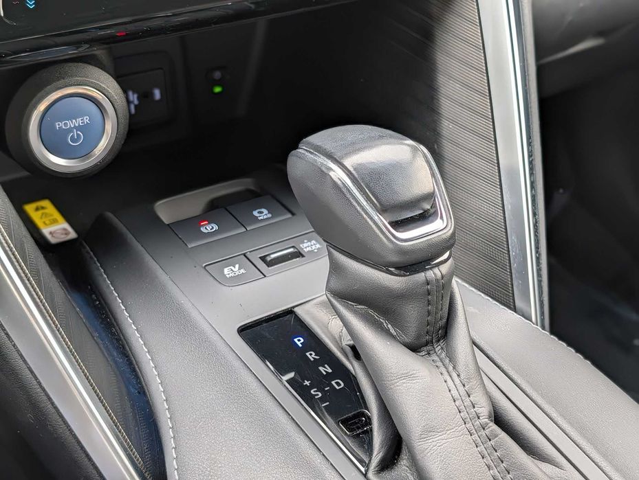 Toyota Venza Limited      2021