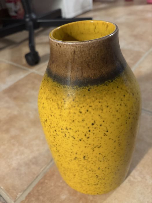 Decorative Jug437279898480168961