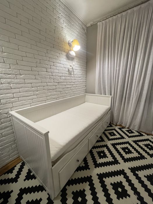 Кушетка ліжко Ikea