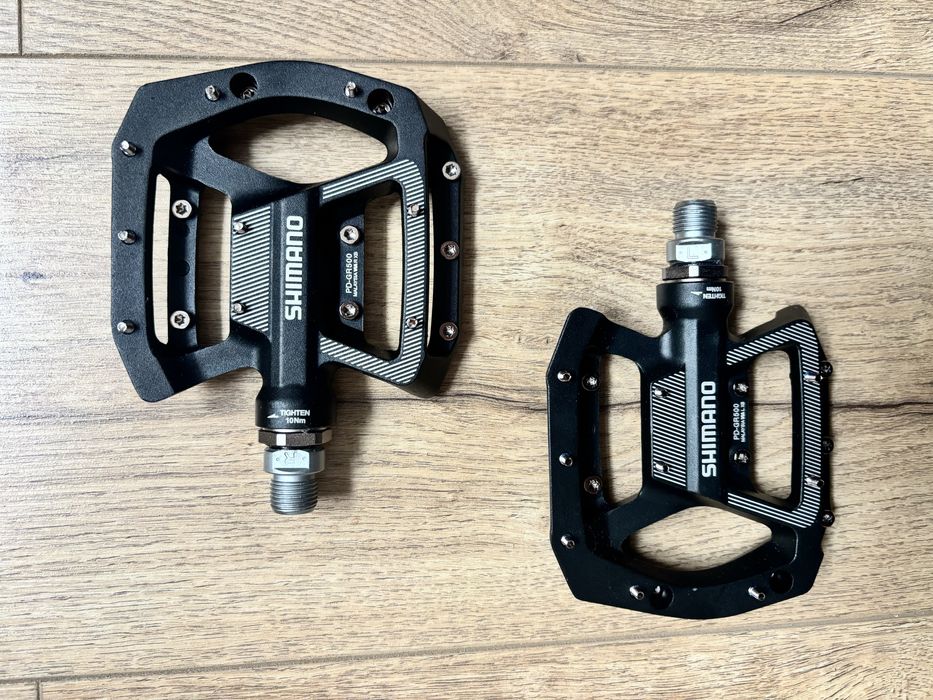 Pedały FLAT Shimano (273)