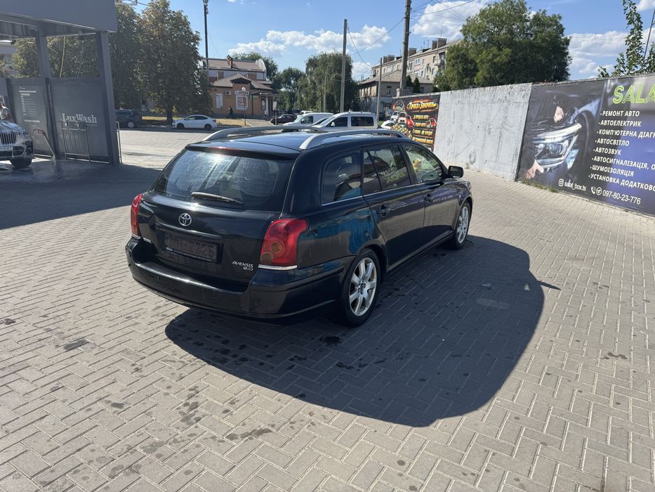 Toyota avensis 2.0 TDI