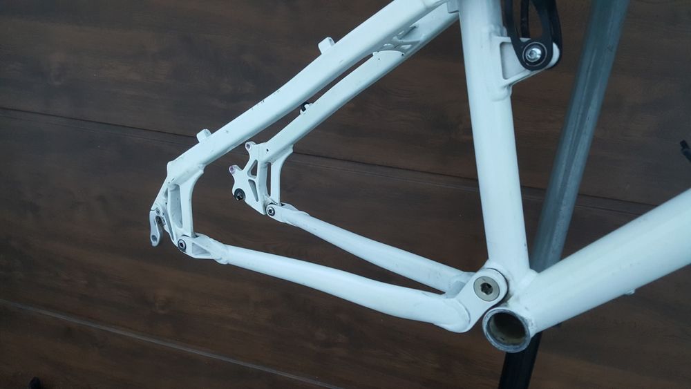 Двохпідвісна Рама  26 dt Swiss