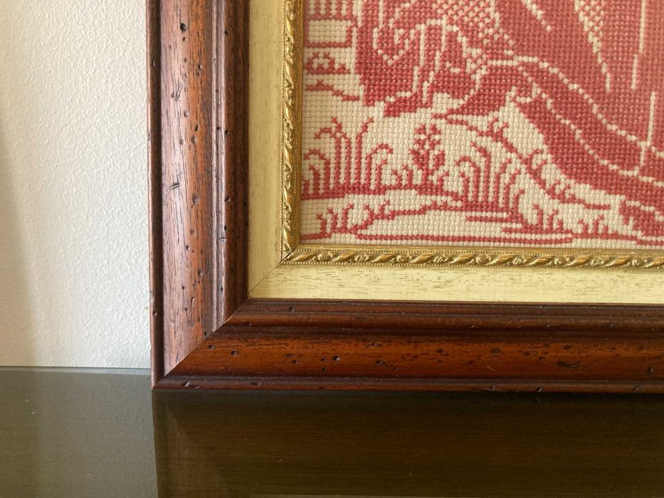 Quadro executado em ponto cruz (trabalho manual)