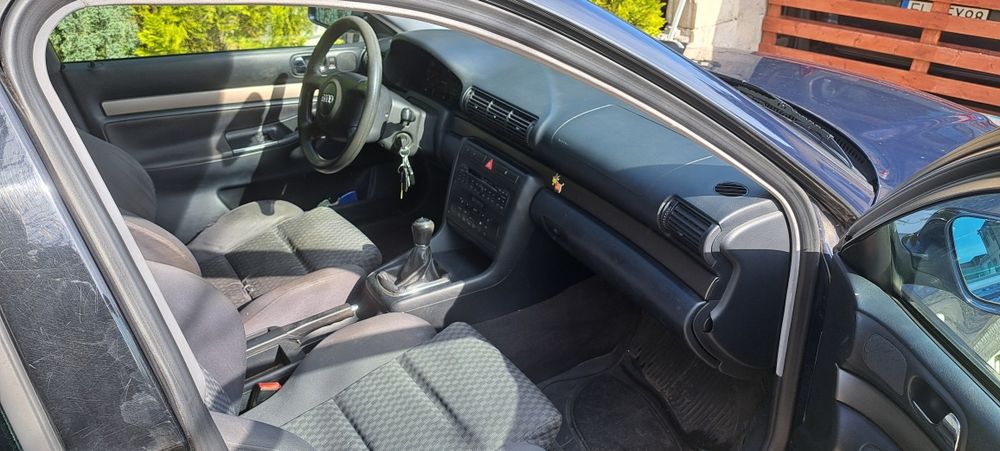 Audi A4 B5 1.8 Benzyna