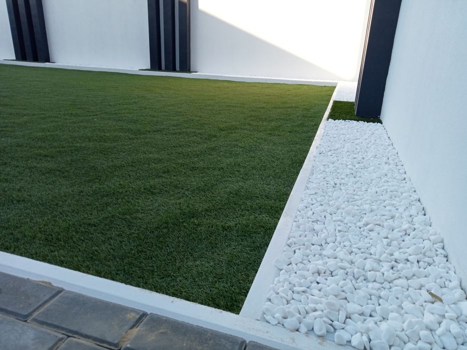 Рулонні Газони,озеленення ділянки. Обрізка дерев, формування крони