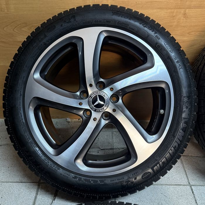 Диски Mercedes R18 E-class W214 w213 s213 c238 A2134013200 Michelin V-class C-class GLA