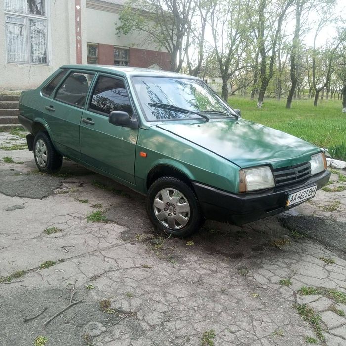 Ваз 21099 інжектор.