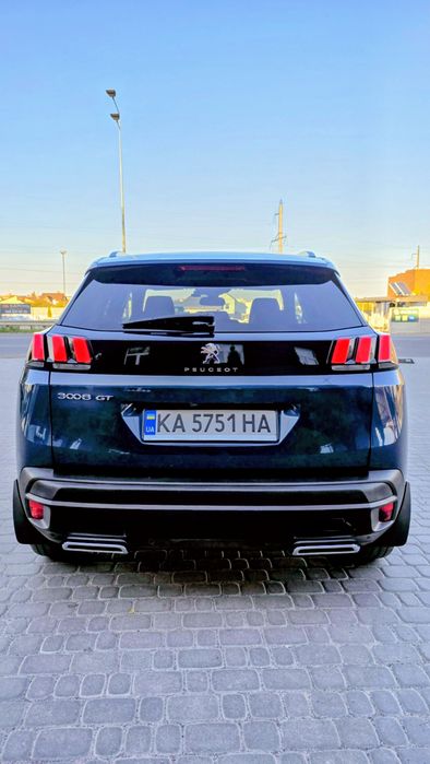 Продаж авто Пежо 3008, 2023 рік, 1.5 BlueHDI
